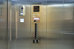 Aufzug Brohaus Wien